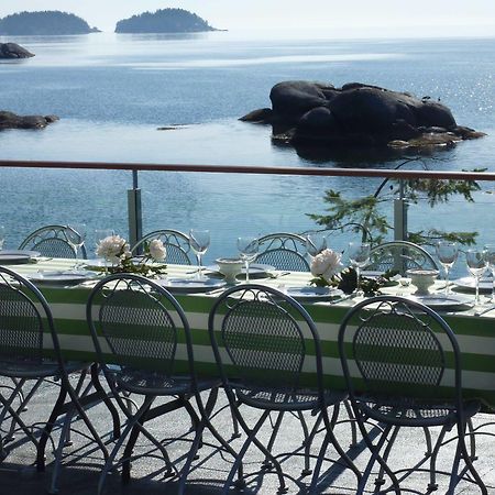 Pointhouse Suites On Sargeant Bay Halfmoon Bay Exterior foto